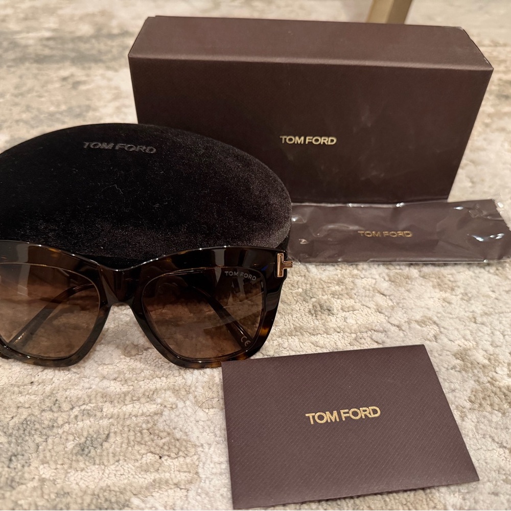 Tom Ford Women's Dasha 52mm Polarized Sunglasses (Dark Havana/Rose Gold/Brown)